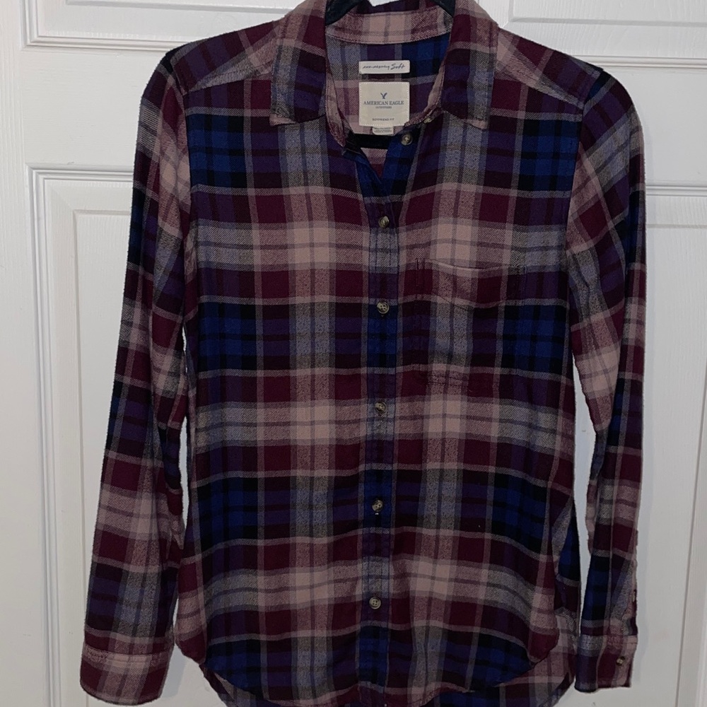 American Eagle Outfitters Ahh-Mazingly Soft Boyfriend Fit flannel shirt. Size XS